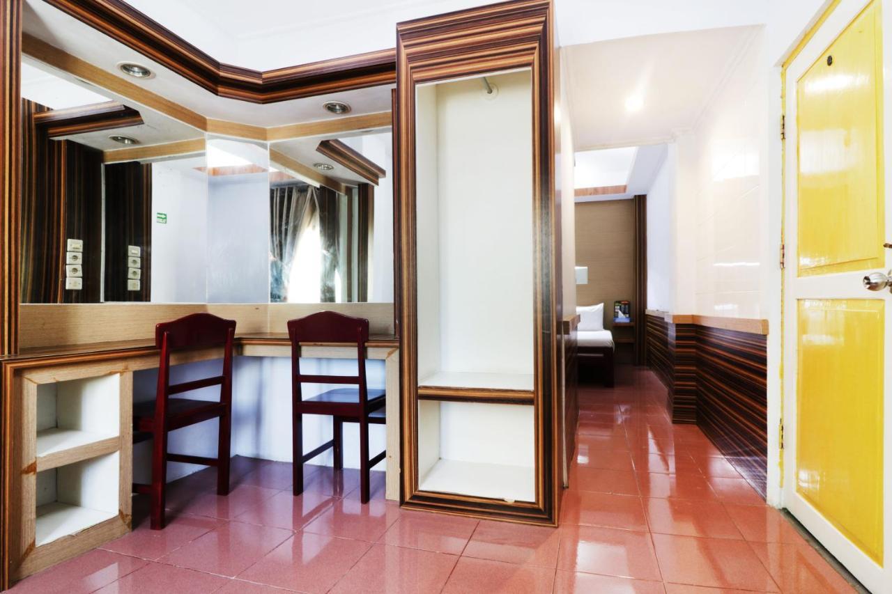 Mutiara Sari Hotel Makassar Kültér fotó
